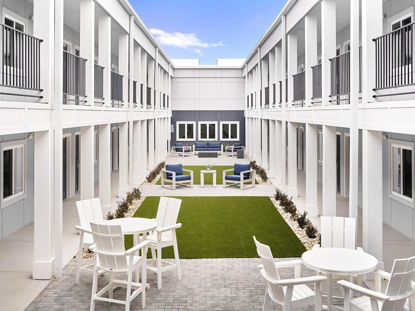 Stayapt Suites Raleigh-Durham/Rtp Clegg Екстериор снимка